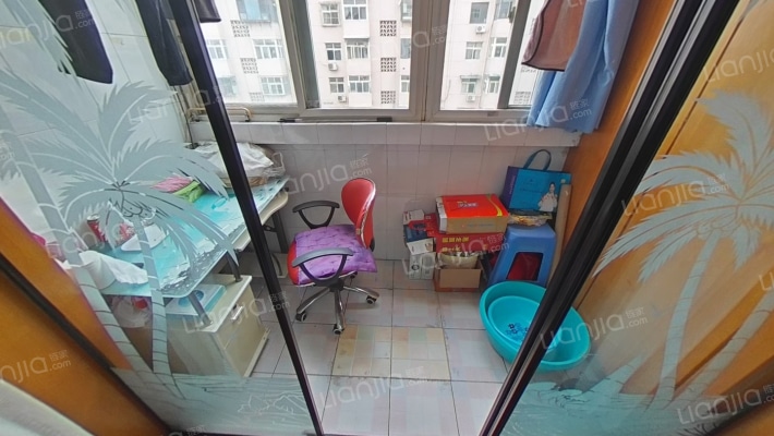 中华南开元小区精装两居室老证唯一 看房方便-阳台