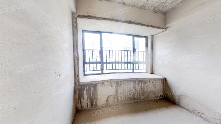 181平大户型 南北通双阳台钥匙在手-卧室C