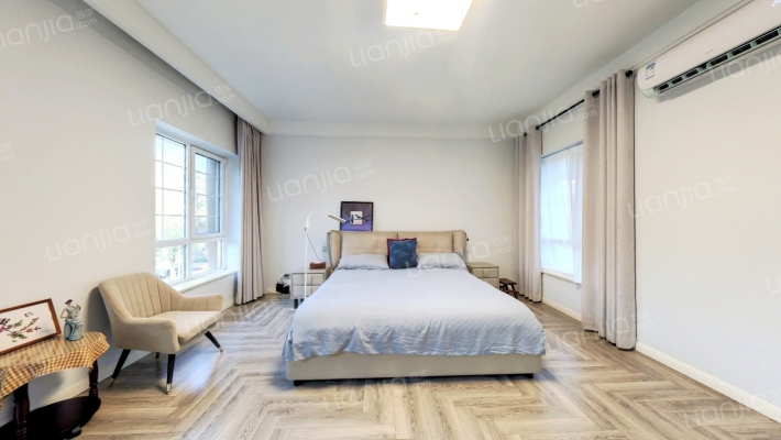 丹佛尔湾 5室2厅 南 北-卧室E