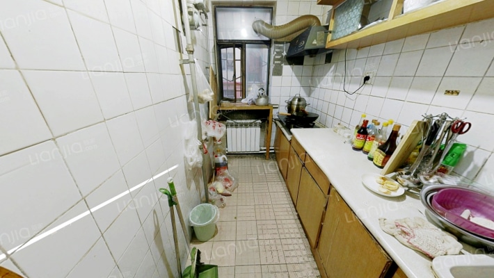 京都小区四楼两室一厅简单装修户型方正-厨房