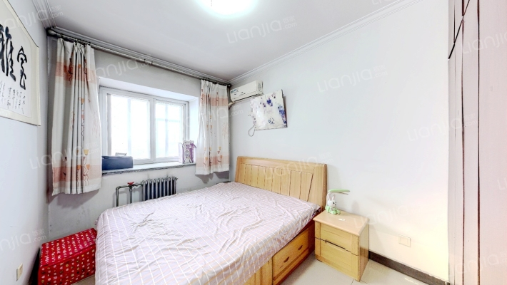 大社区，环境好，满五不唯一此房满五不唯一-卧室A