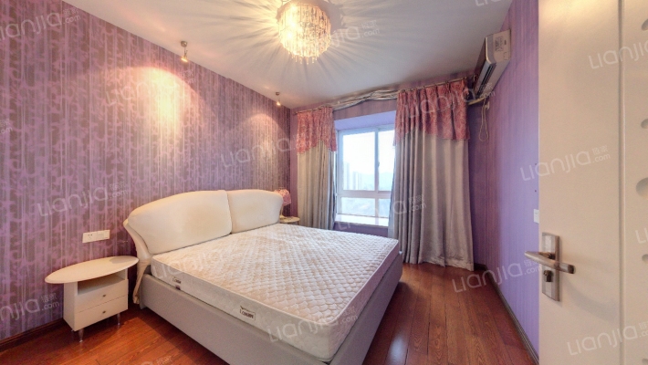 南滨路 环线海峡路旁 住家精装3房 可塑造 诚心出售-卧室B