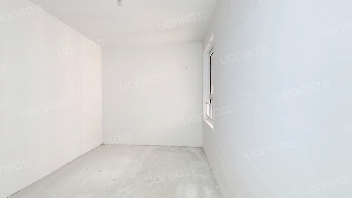 冠云路南侧配套齐全出门集贸市场1000米二康医院-卧室B