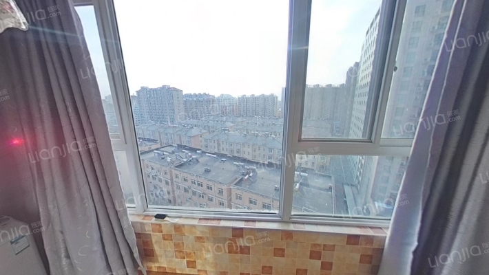天泰文化苑 北区  电梯好楼层 保养新-阳台