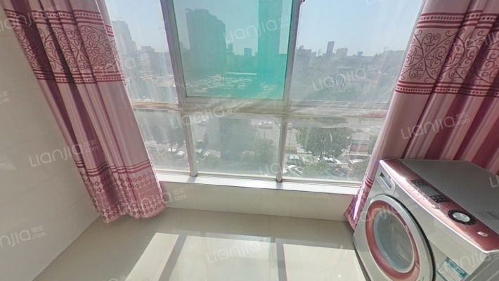 南风广场 满二年 带装修 电梯房 诚意出售 有钥匙-阳台