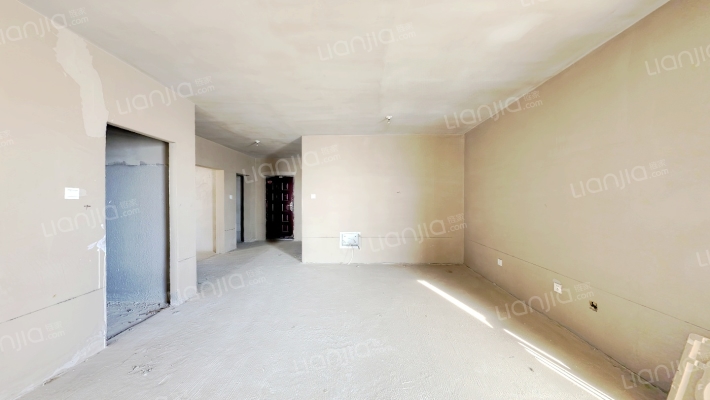 房本满二户型方正 毛坯房随意装修-客厅