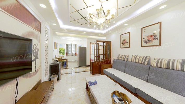 此房南北通透 精装自住标准 精心设计 家电家具可带-客厅