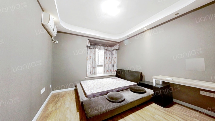国际社区精装好房楼层适中 绿化好 采光好不错-卧室B