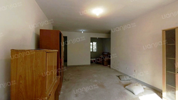 南北向三居 双卫 边户 主卧转角窗3居 眀厨卫 看房方便-客厅