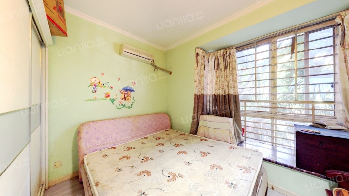 南山紫薇苑精装大两室出售，每个卧室都有采光配套齐全-卧室A
