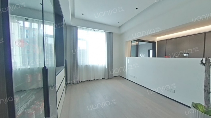 尚东城精装大平层  现代化设计 给你一个明星的家-卧室