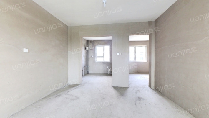 2024年交房楼前无其他楼栋，视野开阔-餐厅