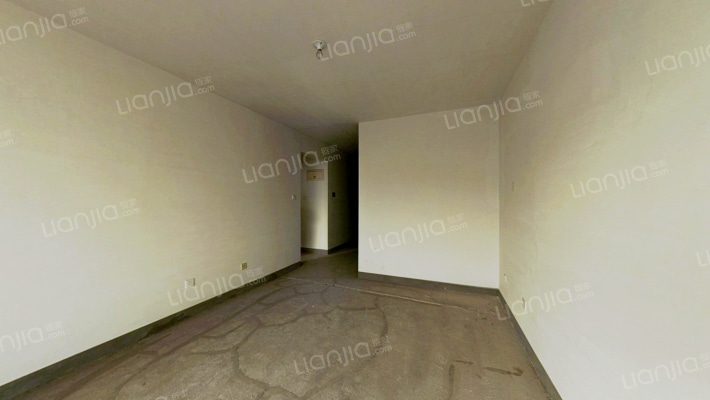 业主诚意出售 价格可议 户型方正-客厅