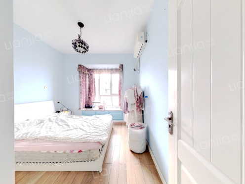 整租·人居都市阳光 1室1厅 东南