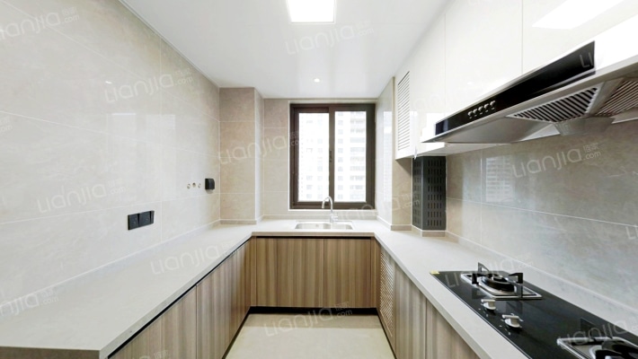 雅居乐精装大四房 改善好选择 户型方正 空气清新-厨房