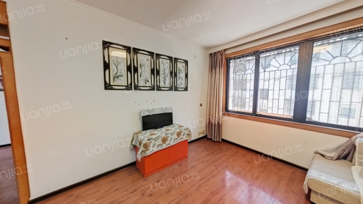 南湖新苑二手房实景图