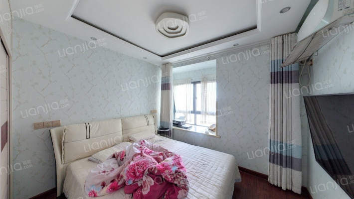 荣城国际 17楼 70平 2室2厅 精装修 拎包入住-卧室B