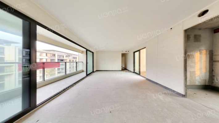 听岸小区二手房实景图