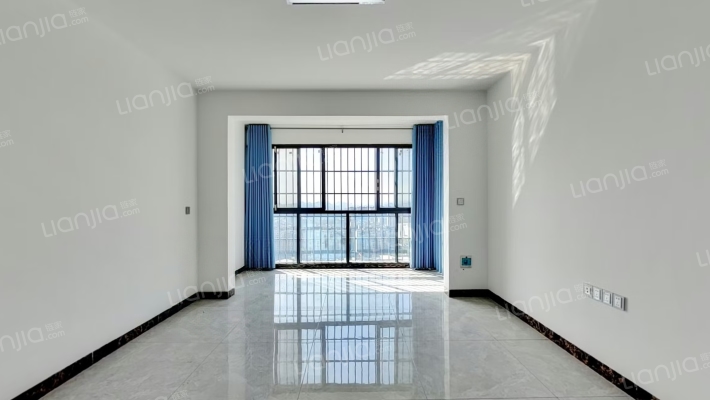 顺祥丰水楼二手房实景图