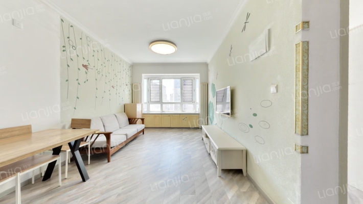 沿海鉴筑二期二手房实景图