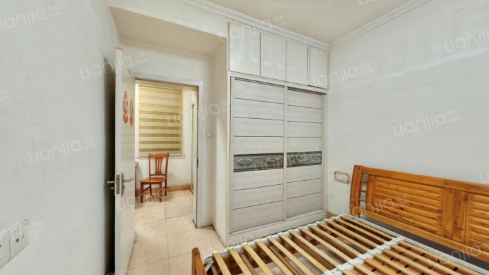 红旗北路121号二手房实景图