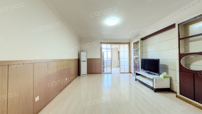 和平丽苑二手房实景图