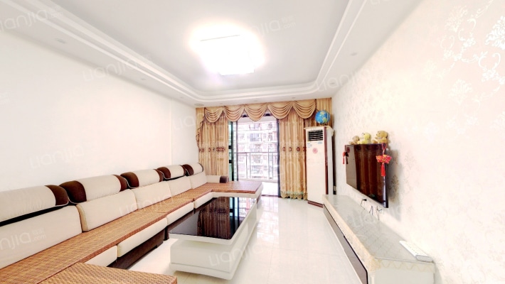 怡景华庭·翡翠星河二手房实景图