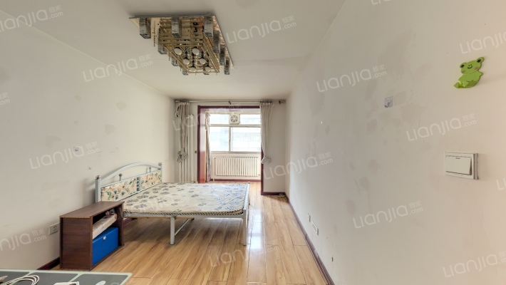 省工商报社家属院二手房实景图