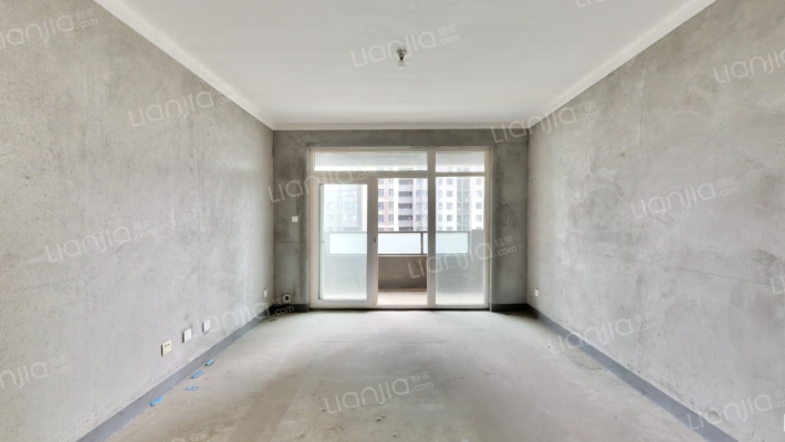 建业十八城四期二手房实景图