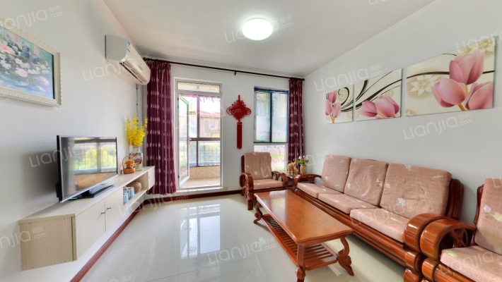 普罗旺斯二手房实景图