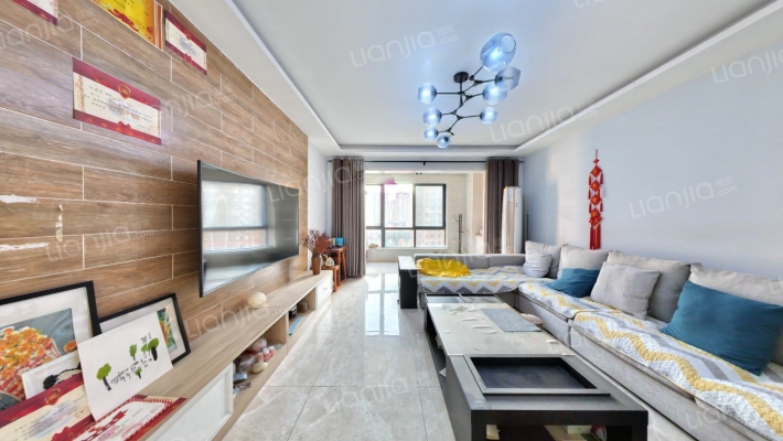 海天国际二手房实景图