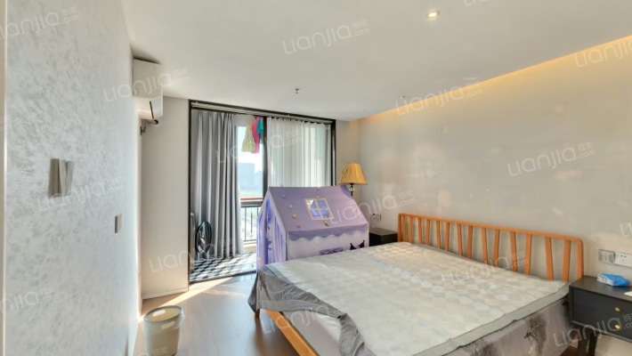 华瑞中心公寓二手房实景图