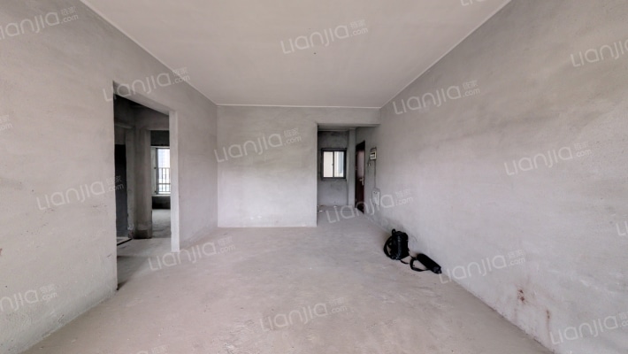 富龙华府二手房实景图