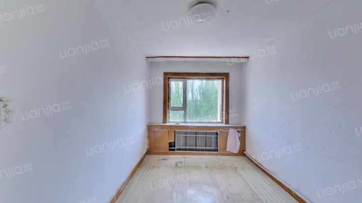 劳教所宿舍二手房实景图