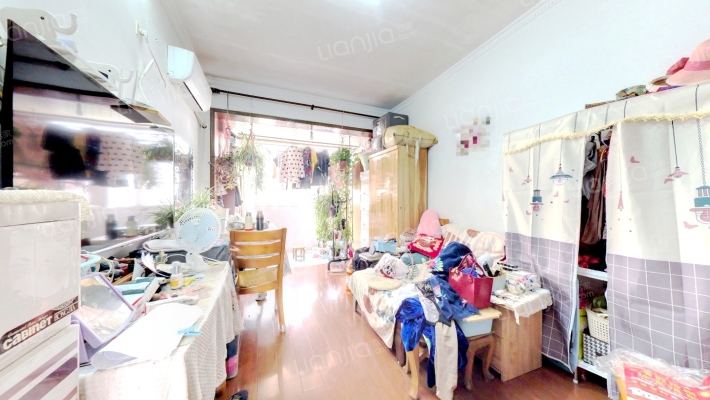 新菜市二手房实景图