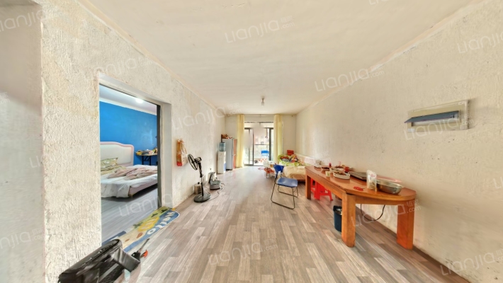 中南花园二手房实景图