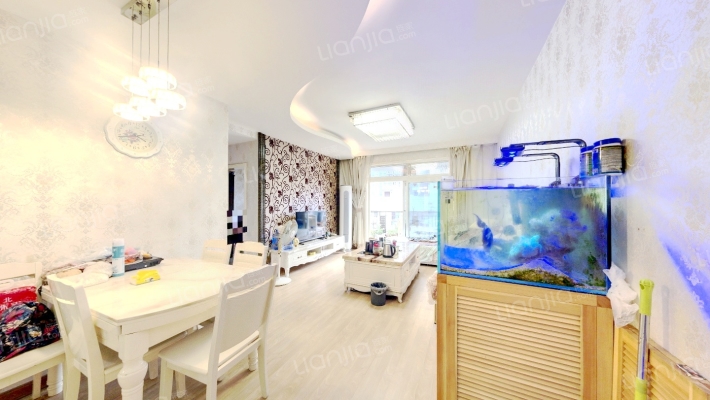 爱丁新甸二手房实景图