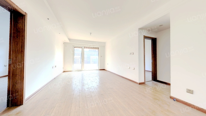 臻悦府二手房实景图