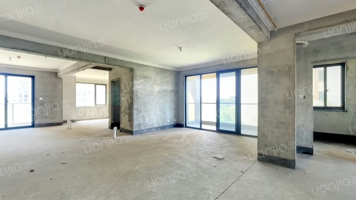 婺畔雅居（西区）二手房实景图