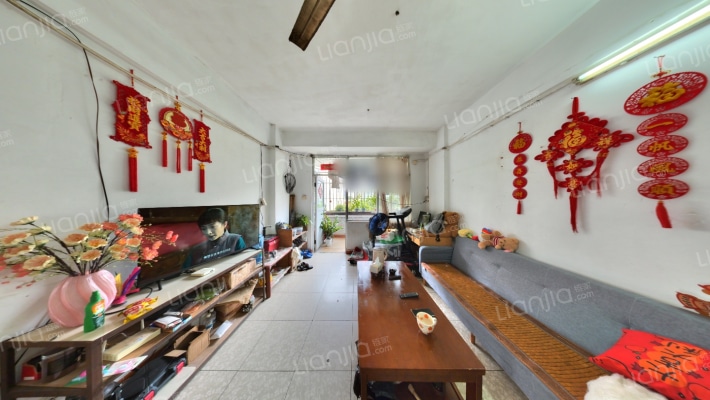 南华小区二手房实景图