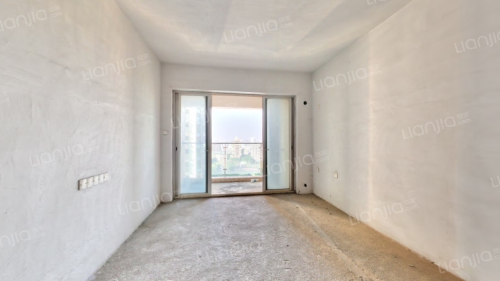 星际豪庭二手房实景图