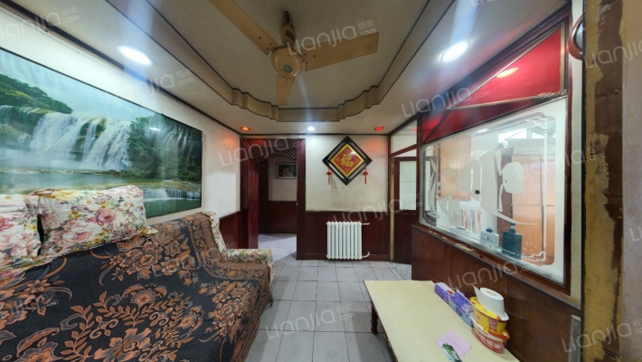 东三小区二手房实景图