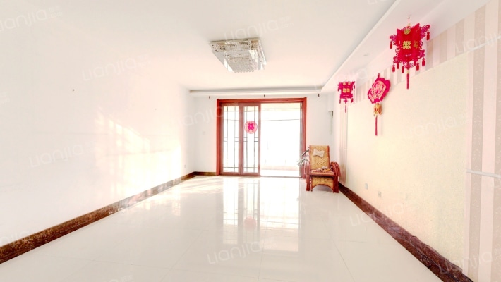 巴龙国际二手房实景图