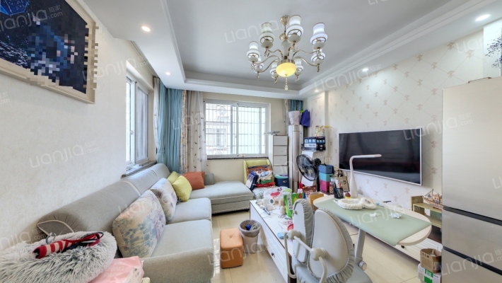 鸿远小区二手房实景图