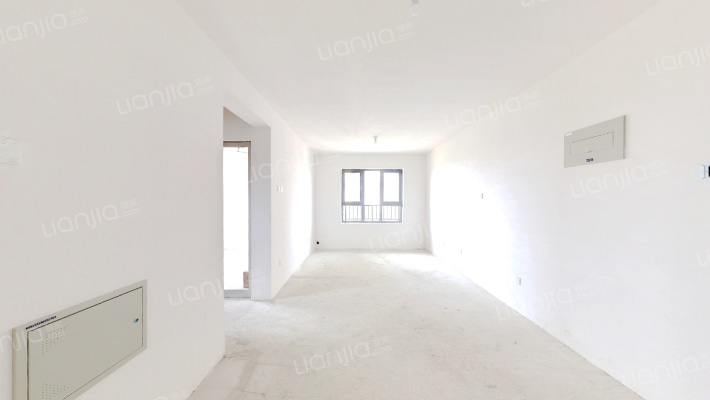 瞰湖花苑二手房实景图