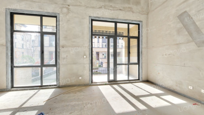 港投香湖湾4号院二手房实景图