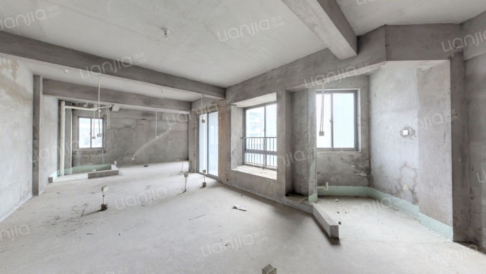 天翔凯旋城二手房实景图