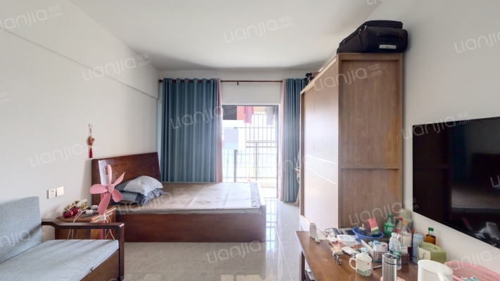 滨江名苑二手房实景图