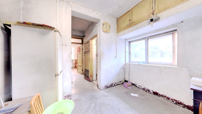 青羊东二路125号二手房实景图