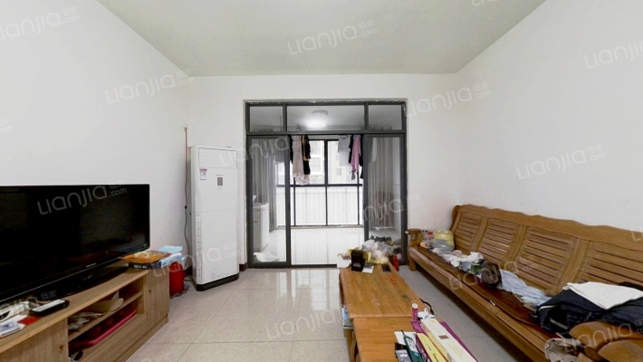 鸿通世纪华庭二手房实景图